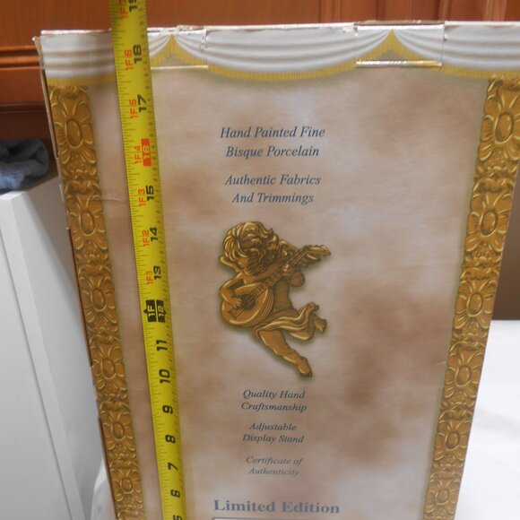 NIB COLLECTORS CHOICE LIMITED EDITION CHRISTMAS GOLD ANGEL WINGS 16" DOLL w/ COA - Picture 3 of 14